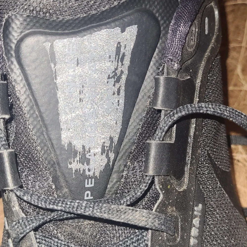 Nike Pegasus Trail 3 GTX.  Triple Black.  Size 7.5 Men. - Picture 13 of 13